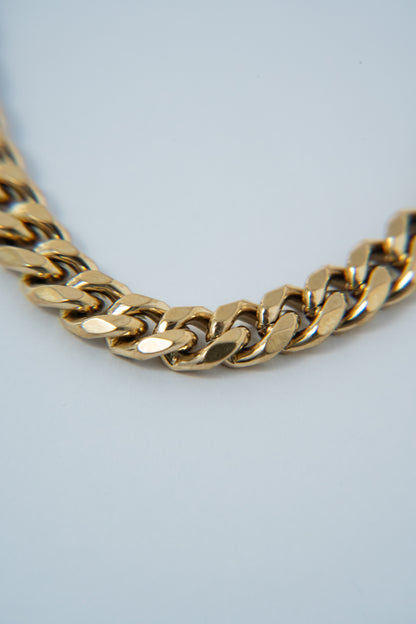 CADENA CUBANA CABALLERO