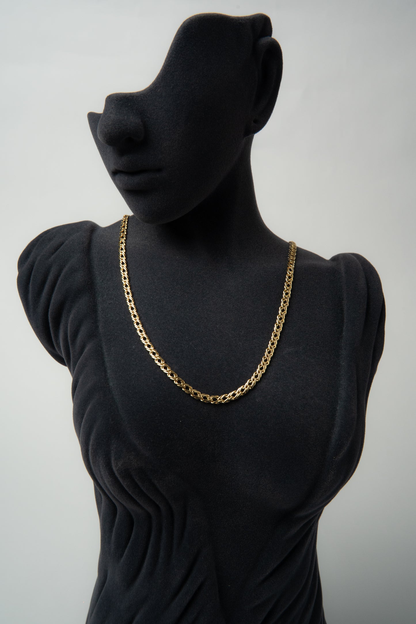 CADENA ENTRELAZADA DAMA