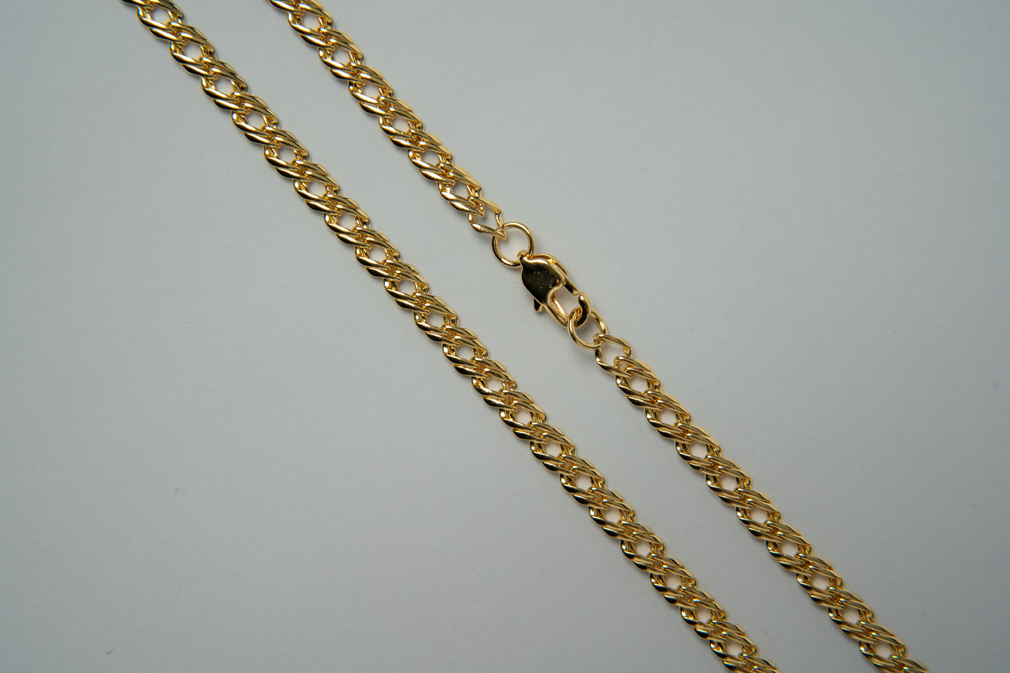 Combo ELYSIUM Cadena mas pulsera Entrelazada para dama