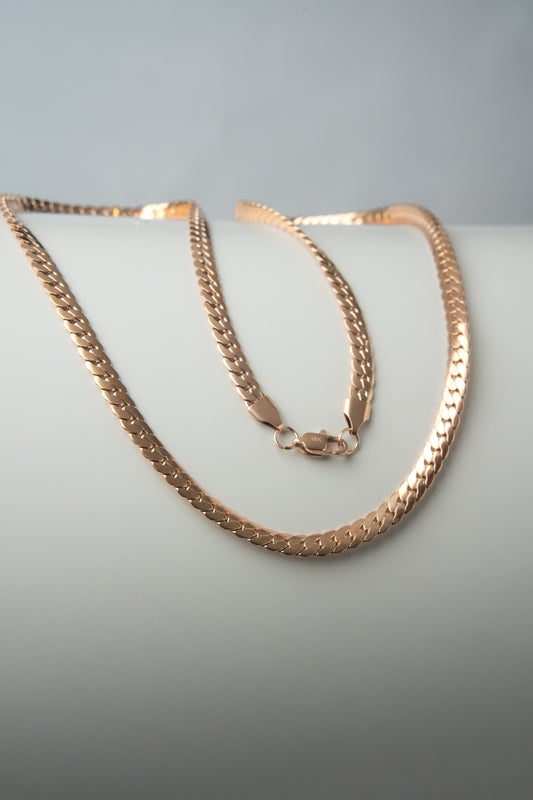 CADENA SERPIENTE ROSA CABALLERO