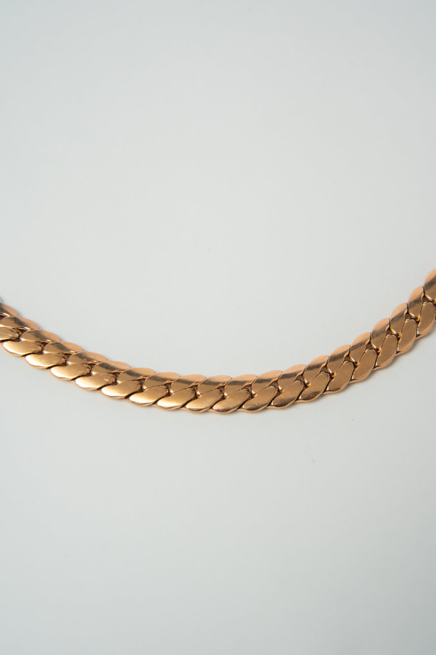 CADENA SERPIENTE ROSA CABALLERO