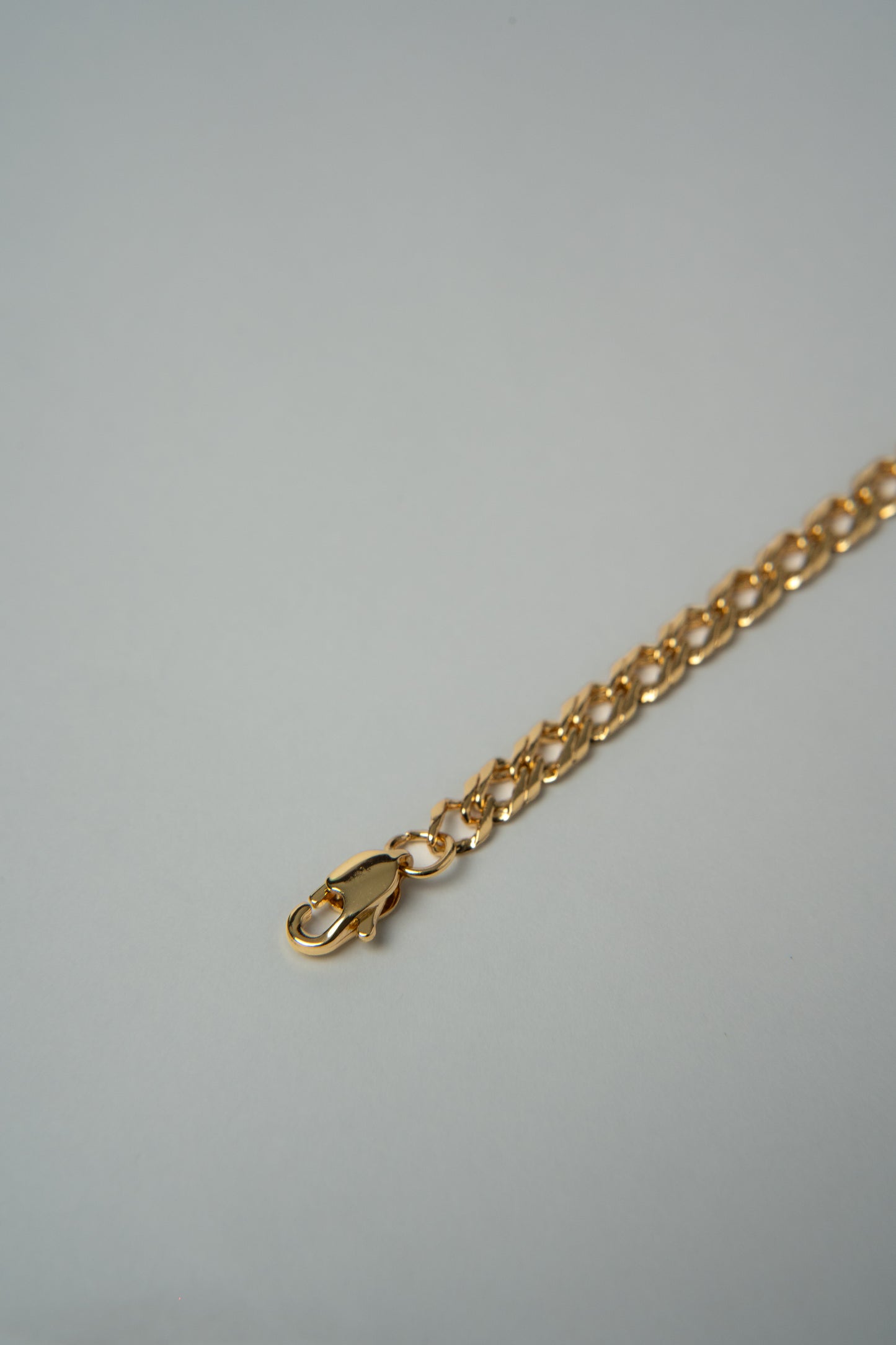 Combo ELYSIUM Cadena mas pulsera Entrelazada para dama